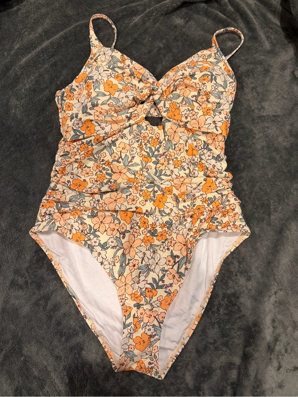 Cupshe Orange Floral Twist-Front One-Piece Swimsuit
